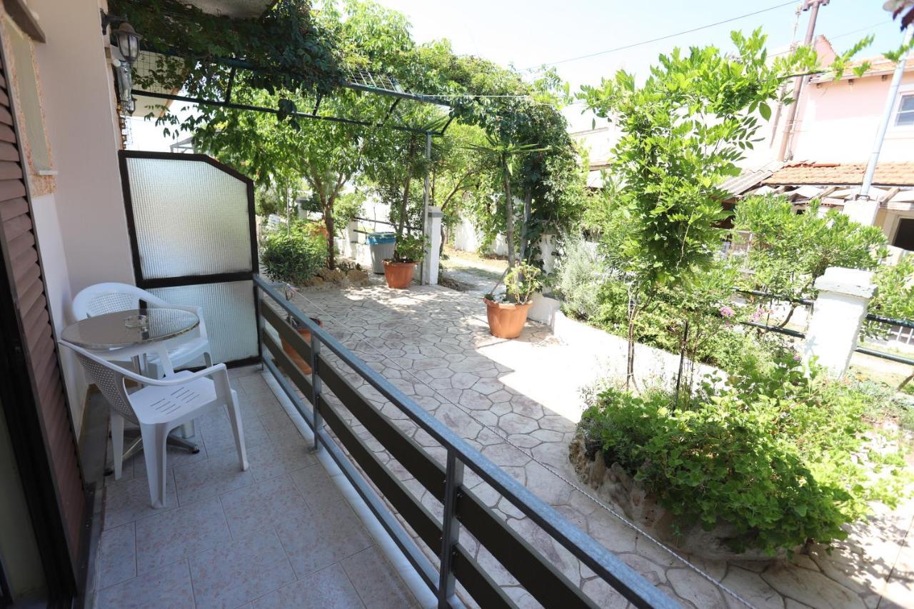 Villa Dream Garden Агиос-Георгиос Экстерьер фото